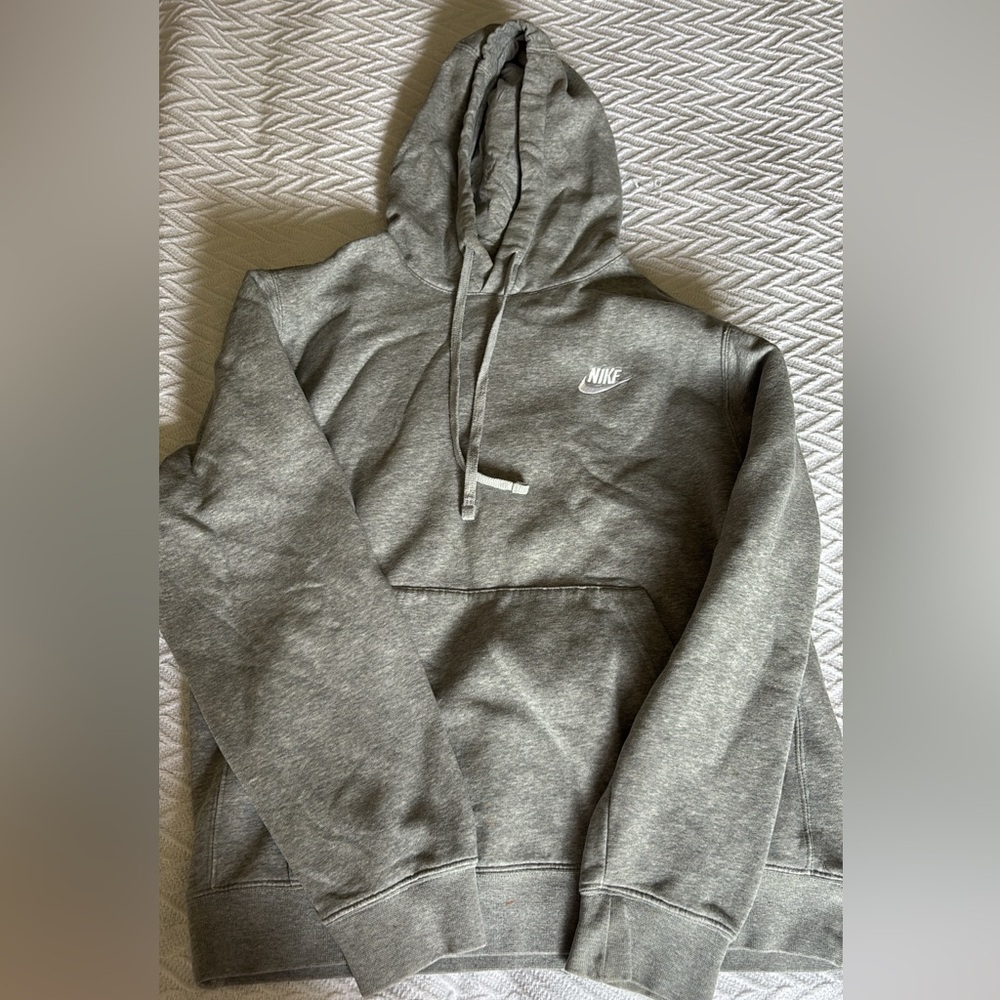 Nike Gray Pullover Hoodie
